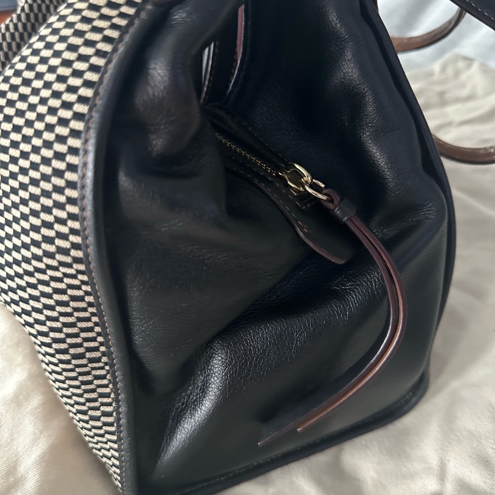Coach Madison Carlyle Woven Shoulder Bag - Picture 7 of 10